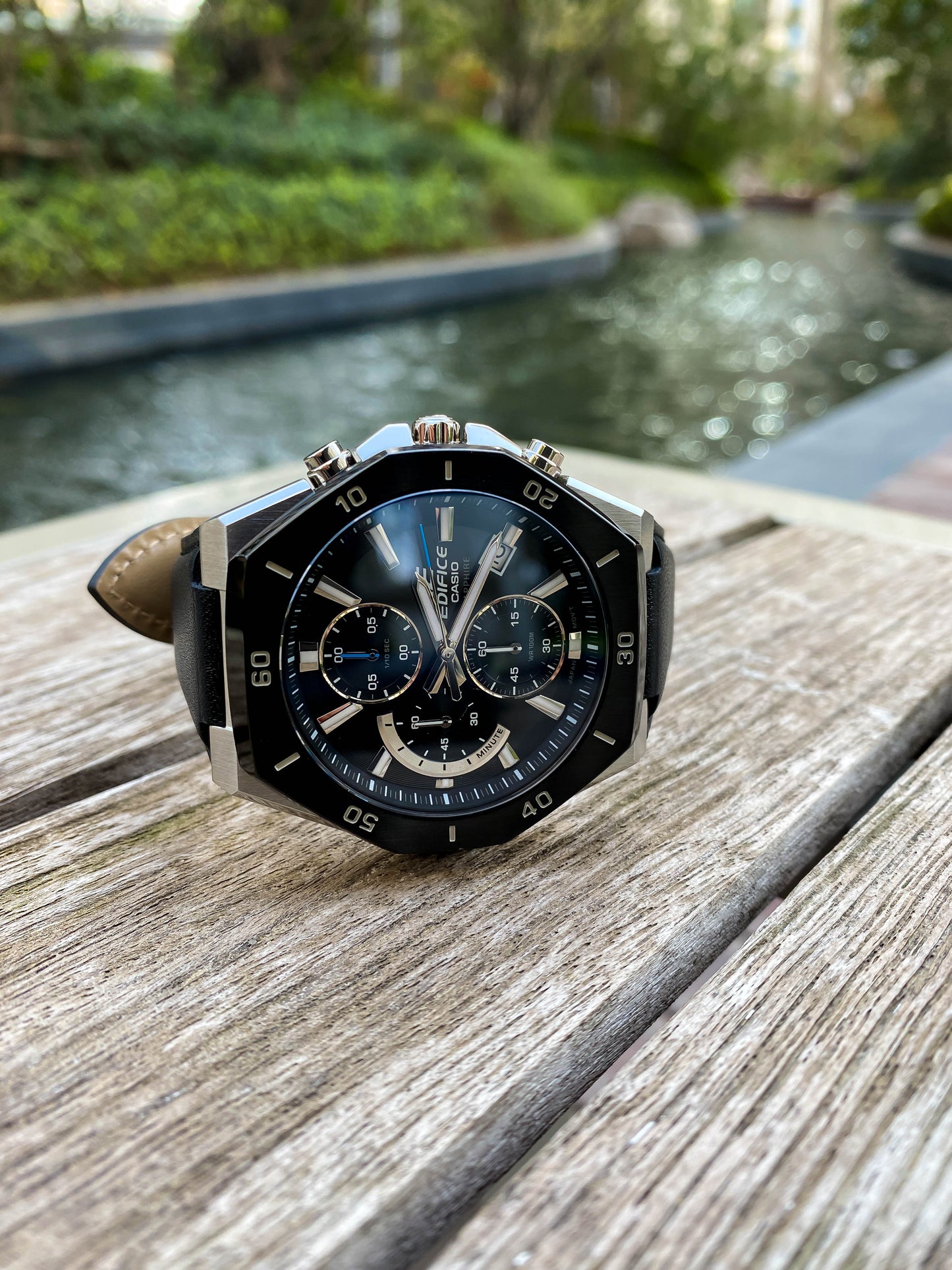 Casio Watch:Standard chronograph watch EFB-680BL-1AV