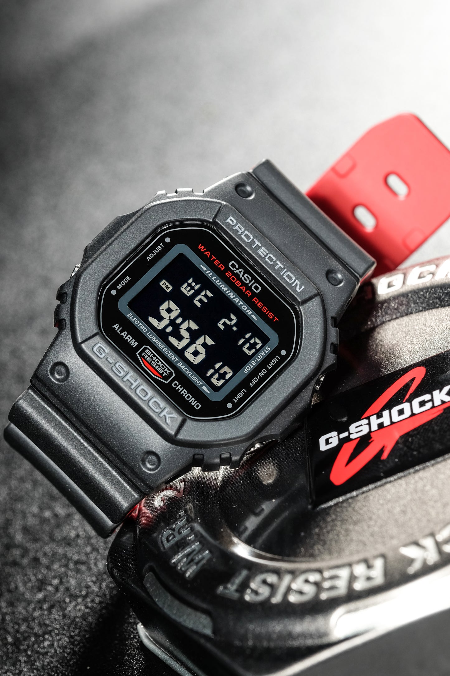 Casio Watch:DIGITAL 5600 SERIES DW-5600HR-1