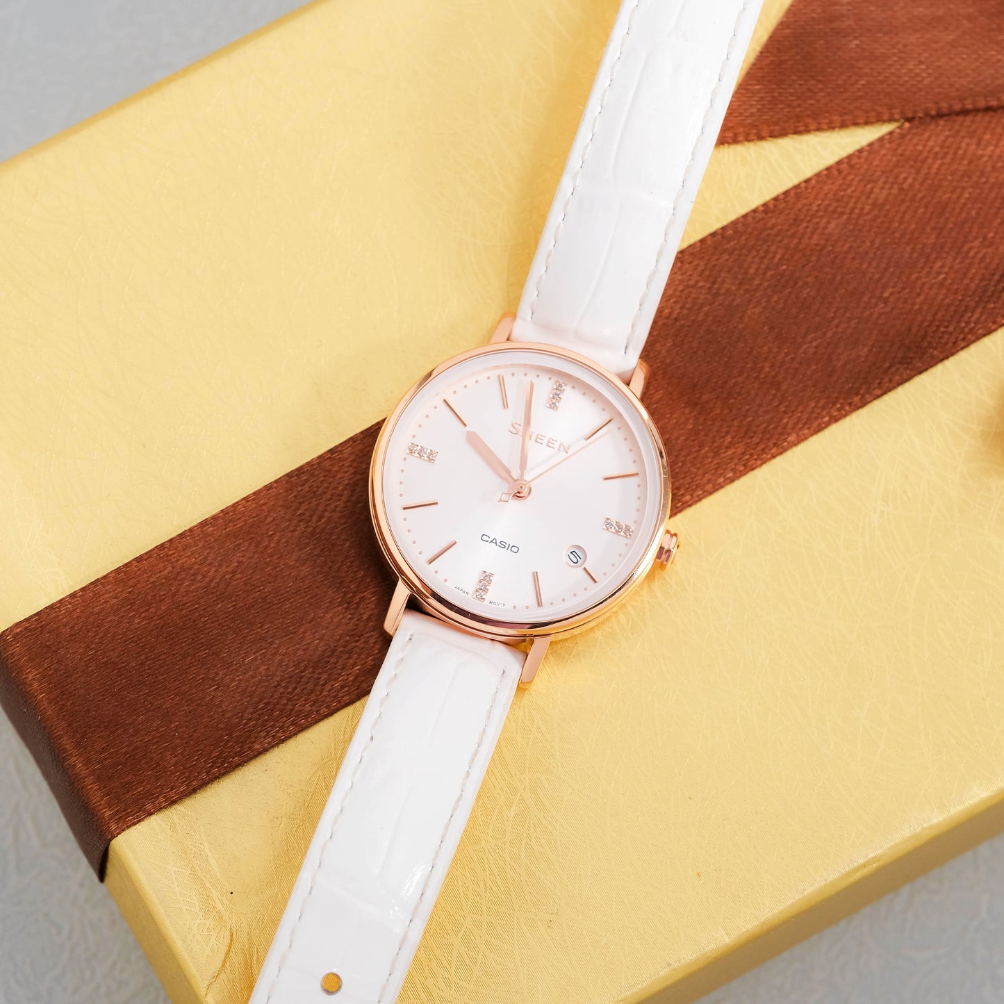 Casio watch:SHE-4048PGL-7A