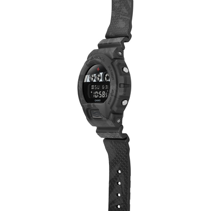 Casio Watch:DIGITAL 6900 SERIES DW-6900NNJ-1