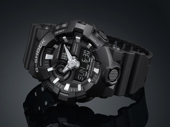 Casio Watch:ANALOG-DIGITAL GA-700 SERIES GA-700-1B