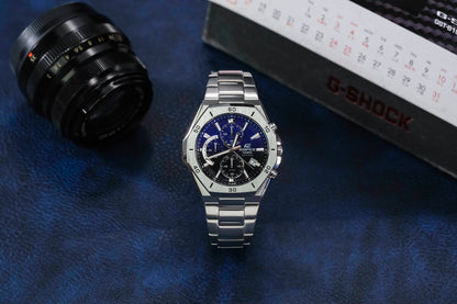 Casio Watch:Standard chronograph watch EFB-680D-2AV