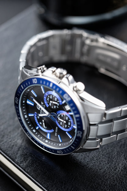 Casio Watch:Standard Chronograph EFR-552D-1A2V