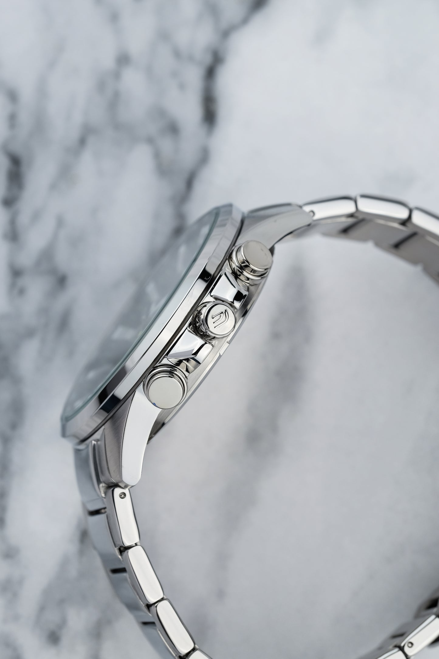 Casio Watch:Multi-pointer EFR-303D-1AV