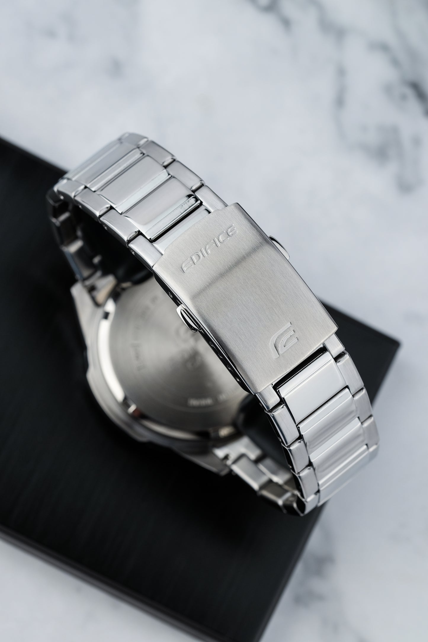 Casio Watch:Multi-pointer EFR-303D-1AV