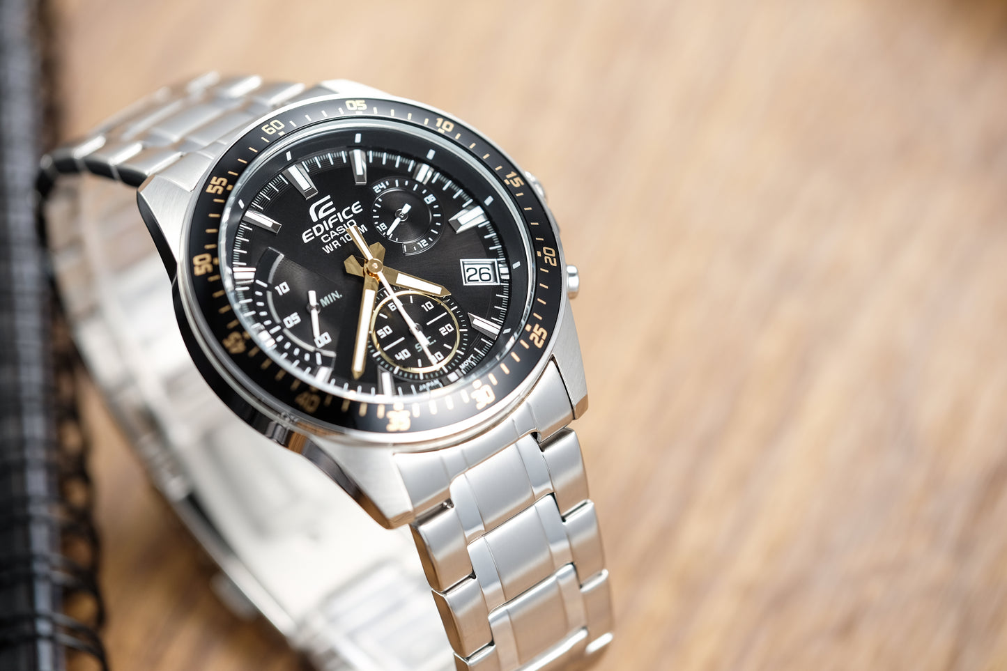 Casio Watch:Standard Chronograph EFV-540D-1A9V