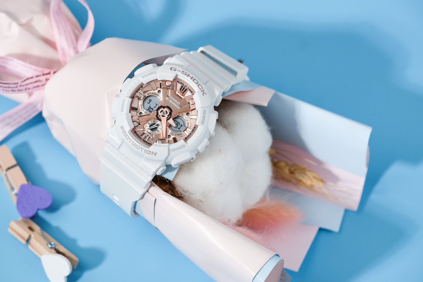 Casio watch:ANALOG-DIGITAL WOMEN GMAS120MF-7A2