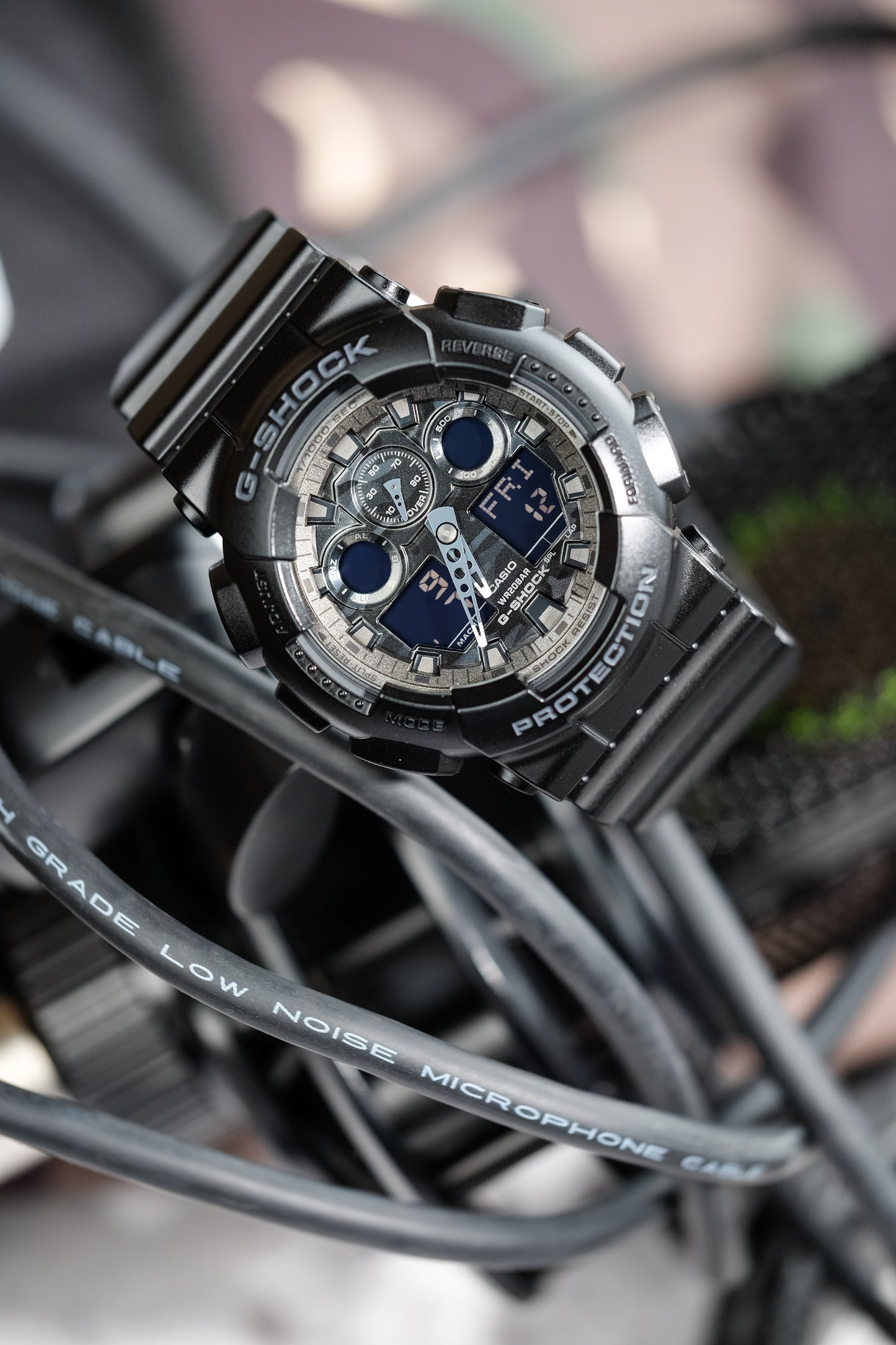 Casuo Watch:ANALOG-DIGITAL GA-100 SERIES GA-100CF-1A