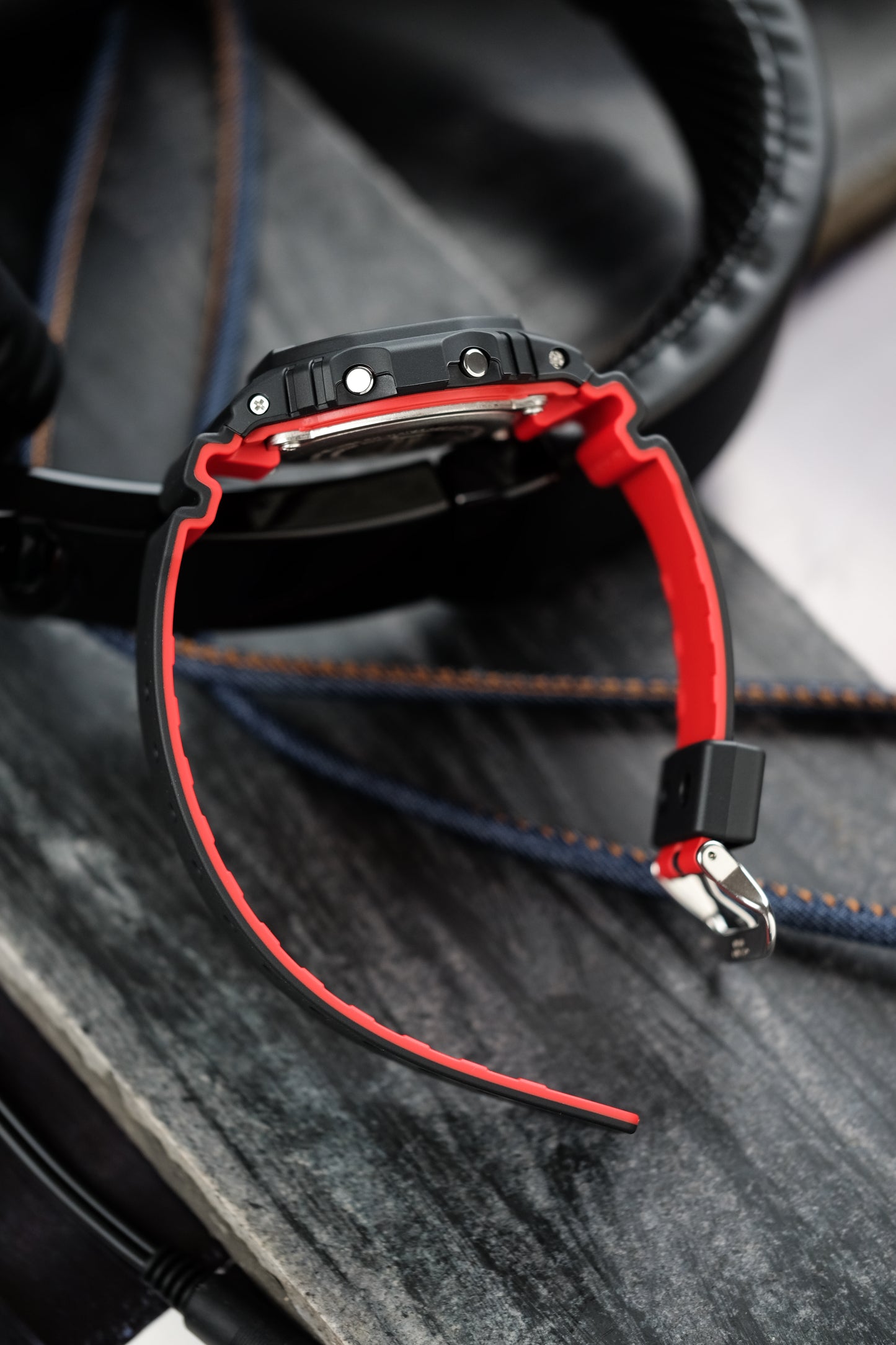 Casio Watch:DIGITAL 5600 SERIES DW-5600HR-1