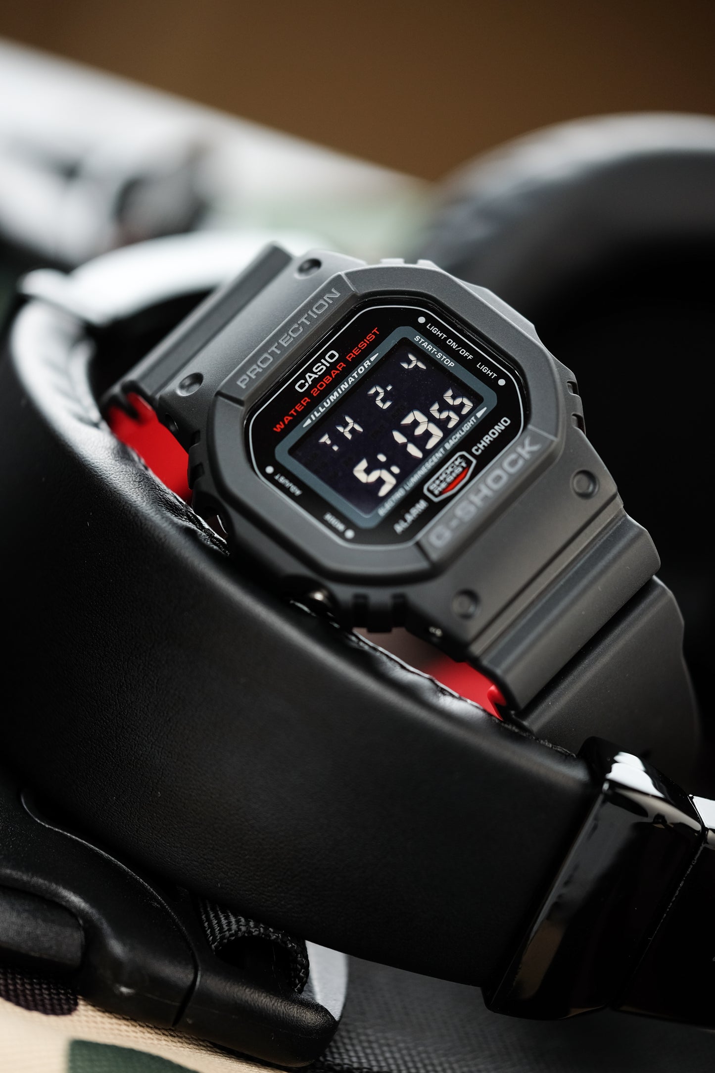 Casio Watch:DIGITAL 5600 SERIES DW-5600HR-1