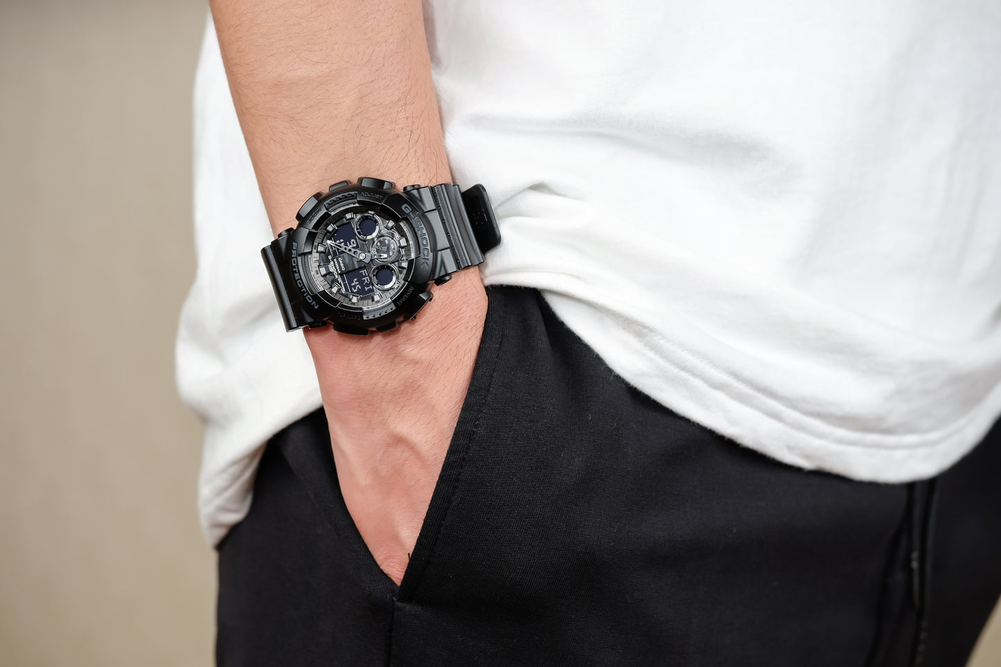 Casuo Watch:ANALOG-DIGITAL GA-100 SERIES GA-100CF-1A
