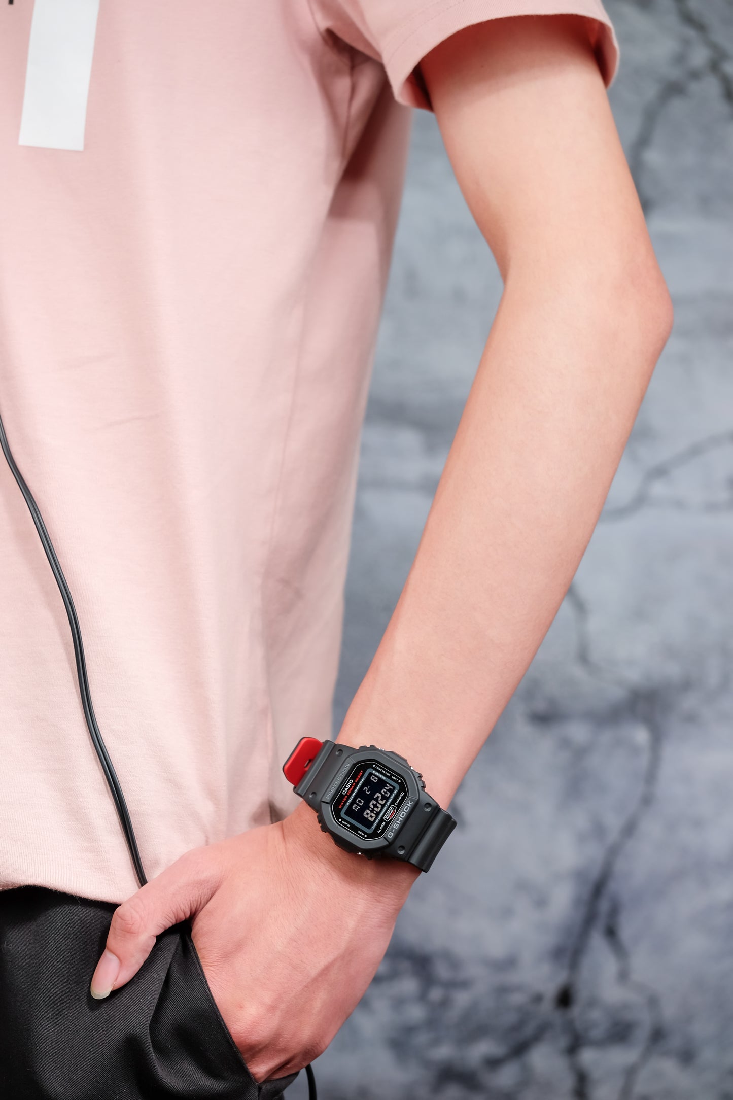 Casio Watch:DIGITAL 5600 SERIES DW-5600HR-1