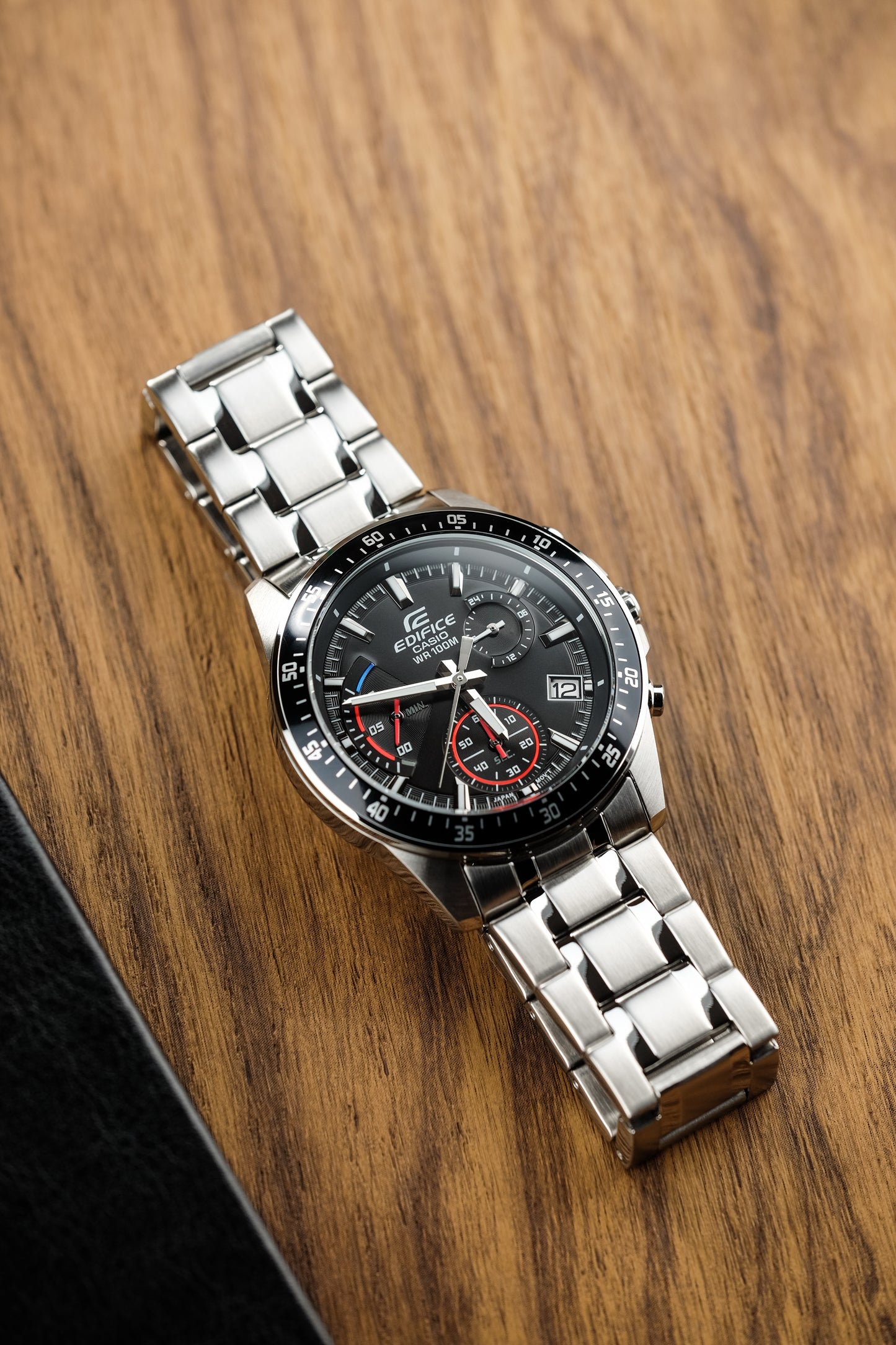 Montre Casio : Chronographe Standard EFV-540D-1AV