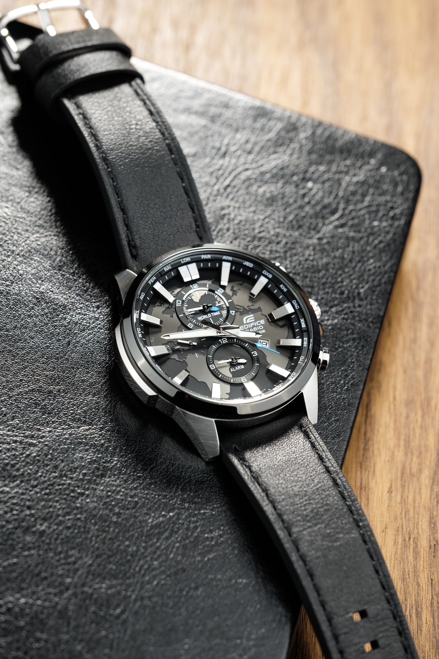Casio Watch:Multi Hands EFR-303L-1AV