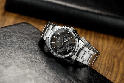 Casio watch:Analog MTP-1375D-1AV