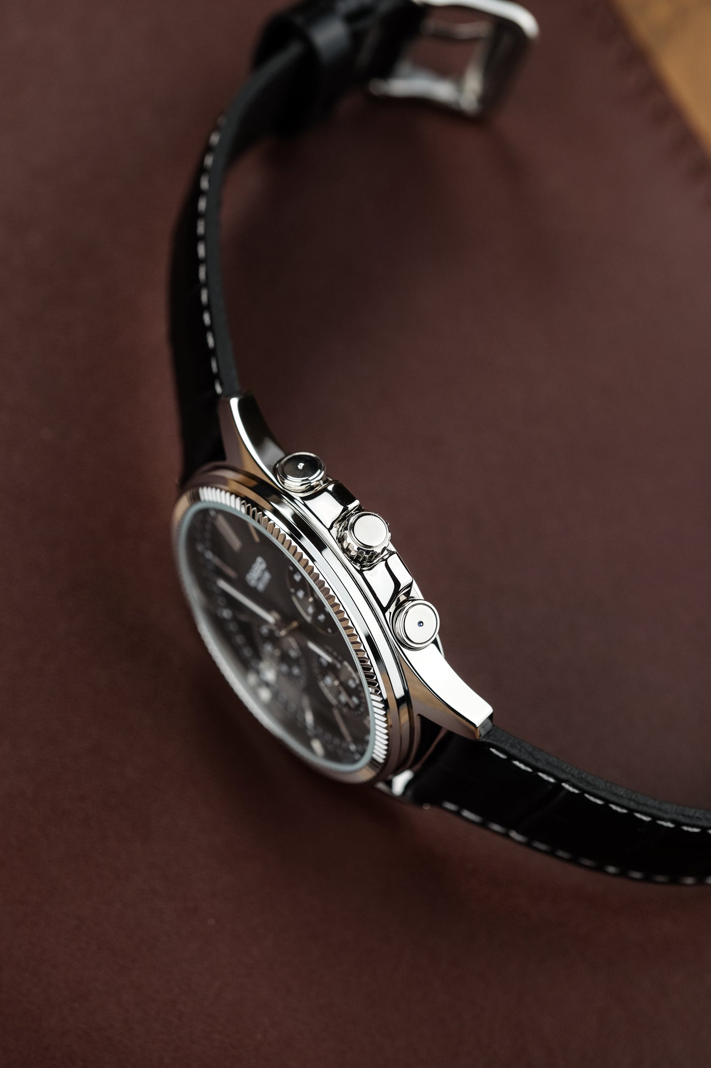 Casio watch:Analog MTP-1375L-1AV