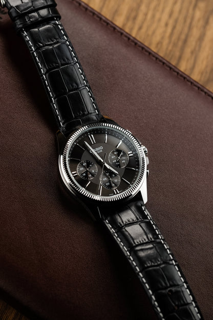 Casio watch:Analog MTP-1375L-1AV
