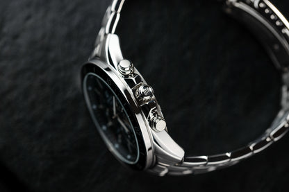 Casio Watch:Standard Chronograph EFR-552D-1AV