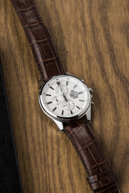 Casio Watch:Standard chronograph watch EFB-509L-7AV