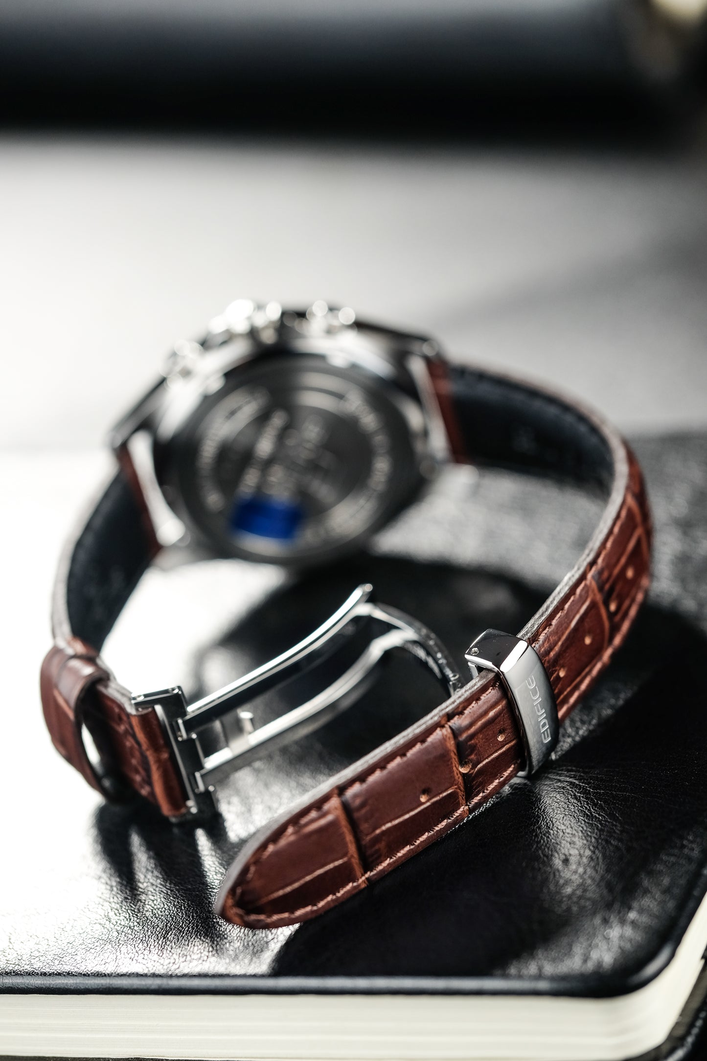 Casio Watch:Standard chronograph watch EFB-509L-7AV