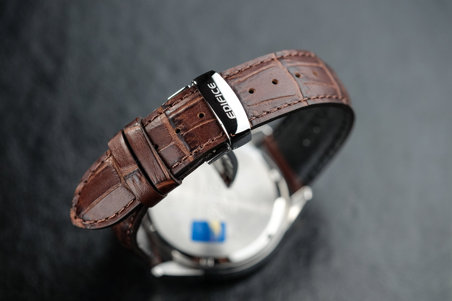 Casio Watch:Standard chronograph watch EFB-509L-7AV