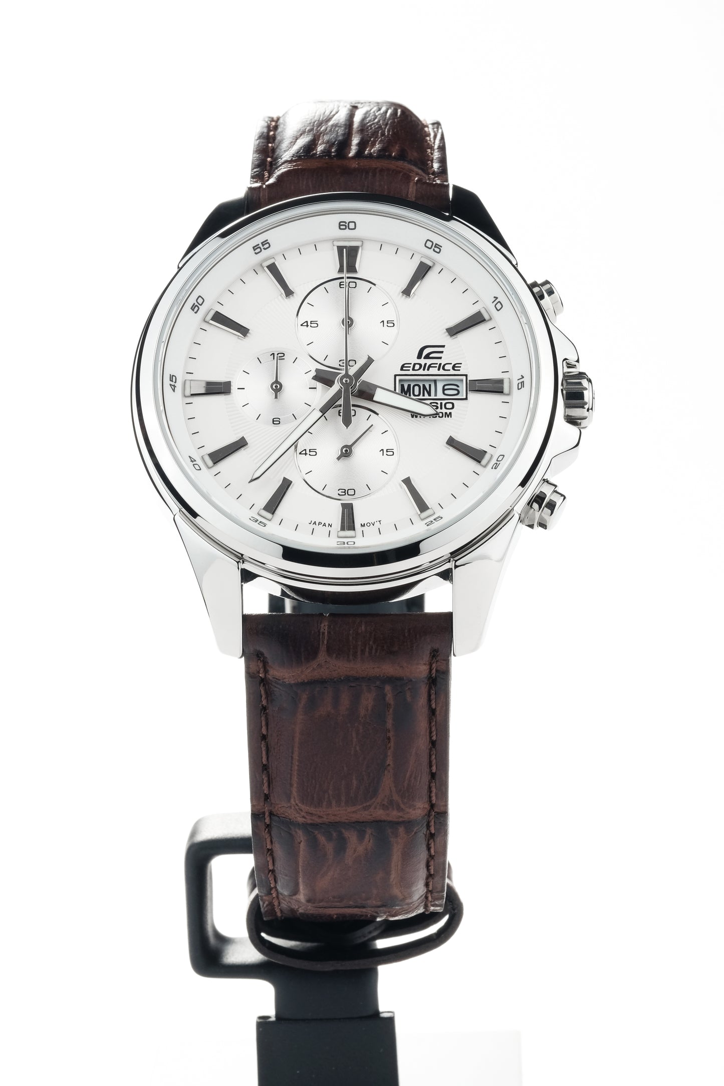 Casio Watch:Standard chronograph watch EFB-509L-7AV