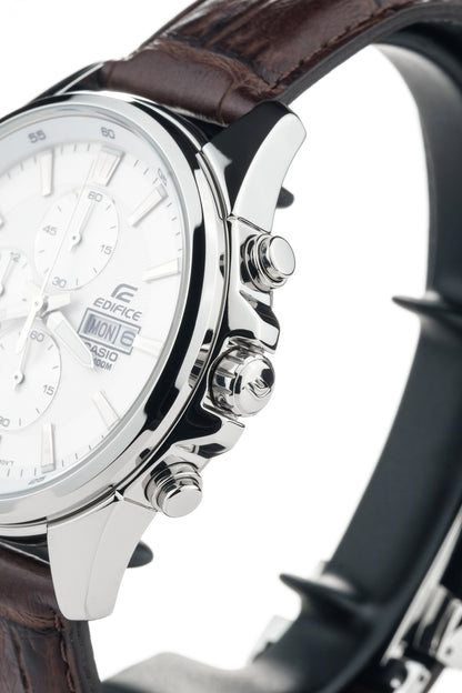 Casio Watch:Standard chronograph watch EFB-509L-7AV