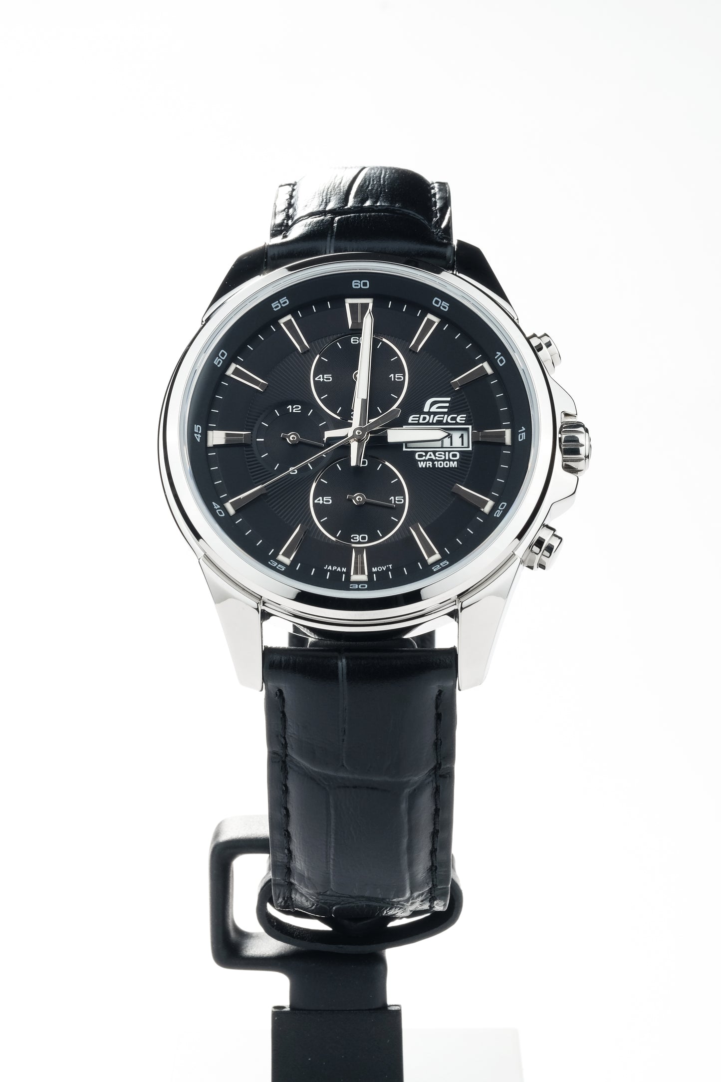 Casio Watch:Standard chronograph watch EFB-509L-1AV