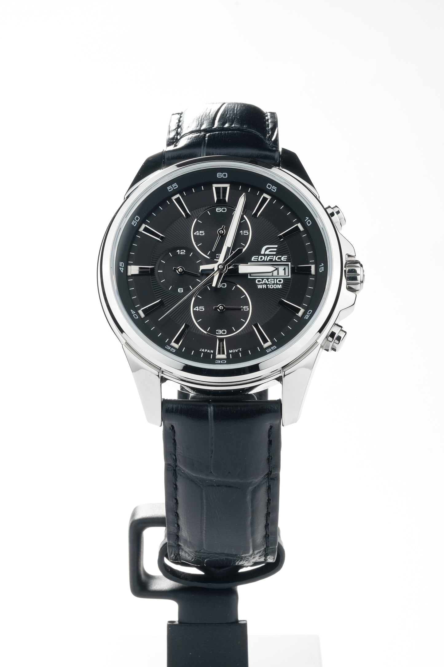 Casio Watch:Standard chronograph watch EFB-509L-1AV