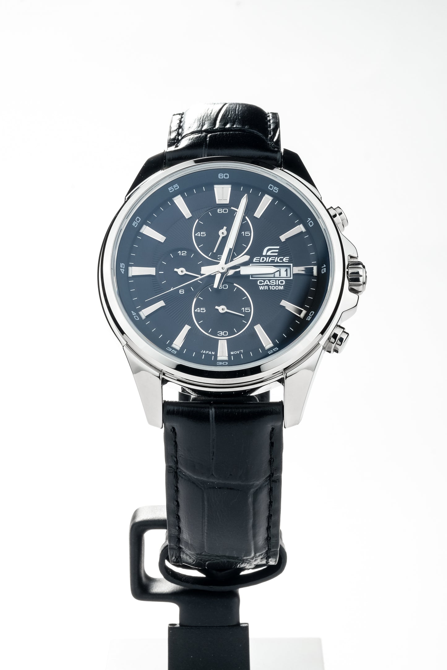 Casio Watch:Standard chronograph watch EFB-509L-1AV