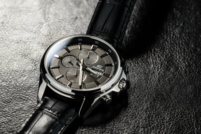 Casio Watch:Standard chronograph watch EFB-509L-1AV