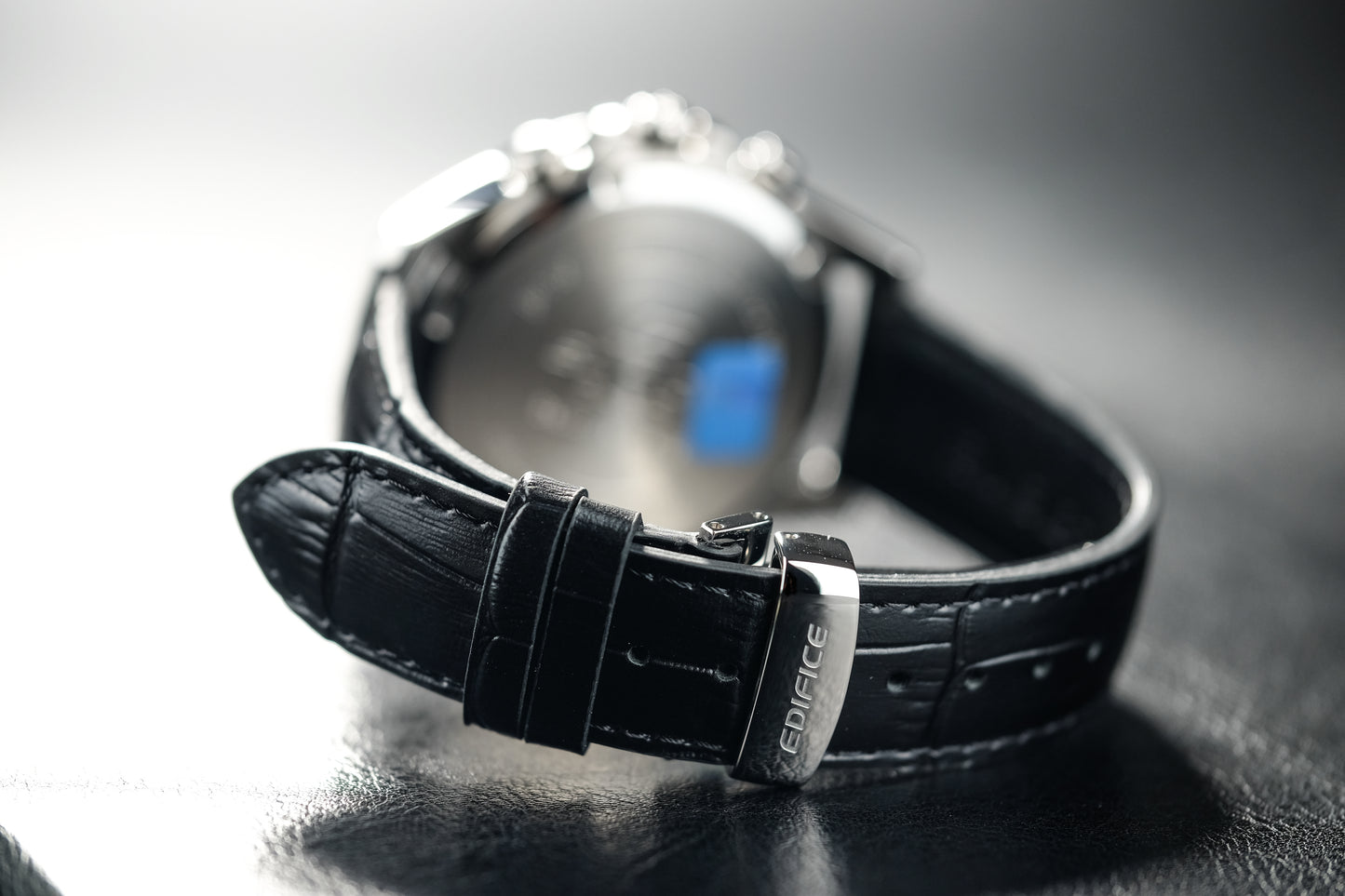 Casio Watch:Standard chronograph watch EFB-509L-1AV