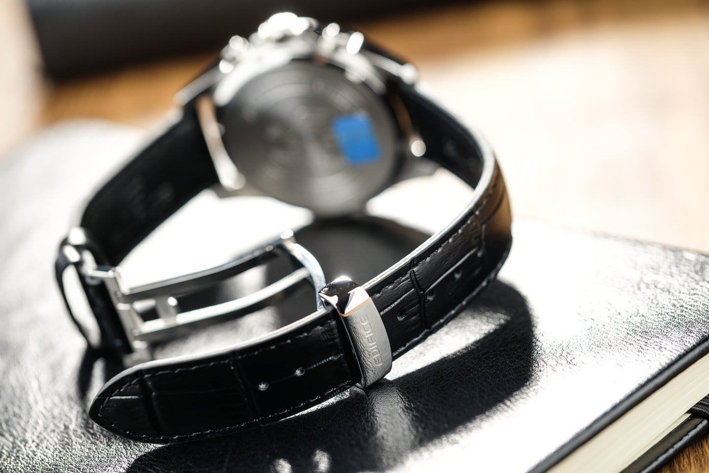 Casio Watch:Standard chronograph watch EFB-509L-1AV