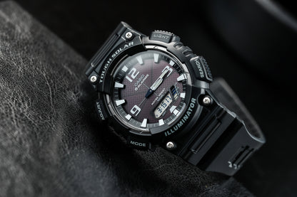 Casio Watch:STANDARD AQ-S810W-1AV