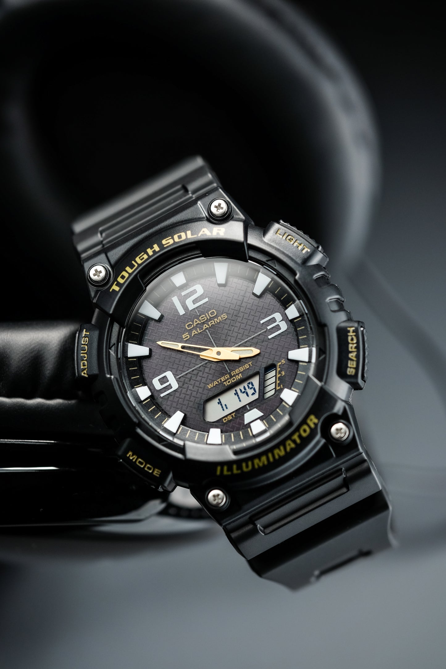 Casio Watch:STANDARD AQ-S810W-1BV