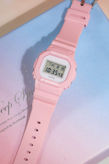 Casio Watch:liquid crystal 5600 series DW-5600SC-4