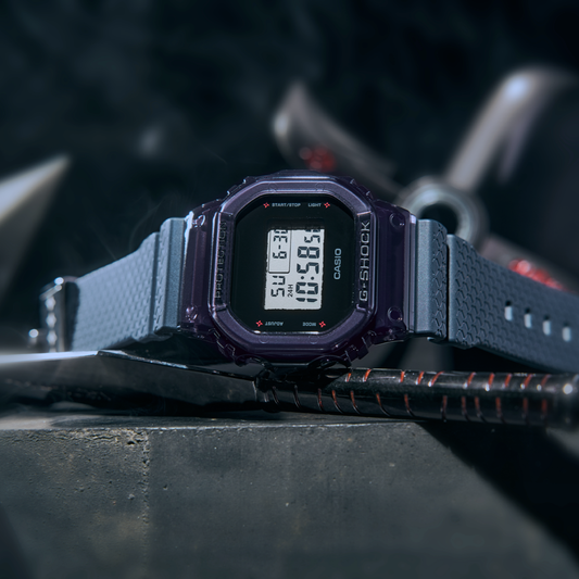 Casio Watch:DIGITAL 5600 SERIES DW-5600NNJ-2