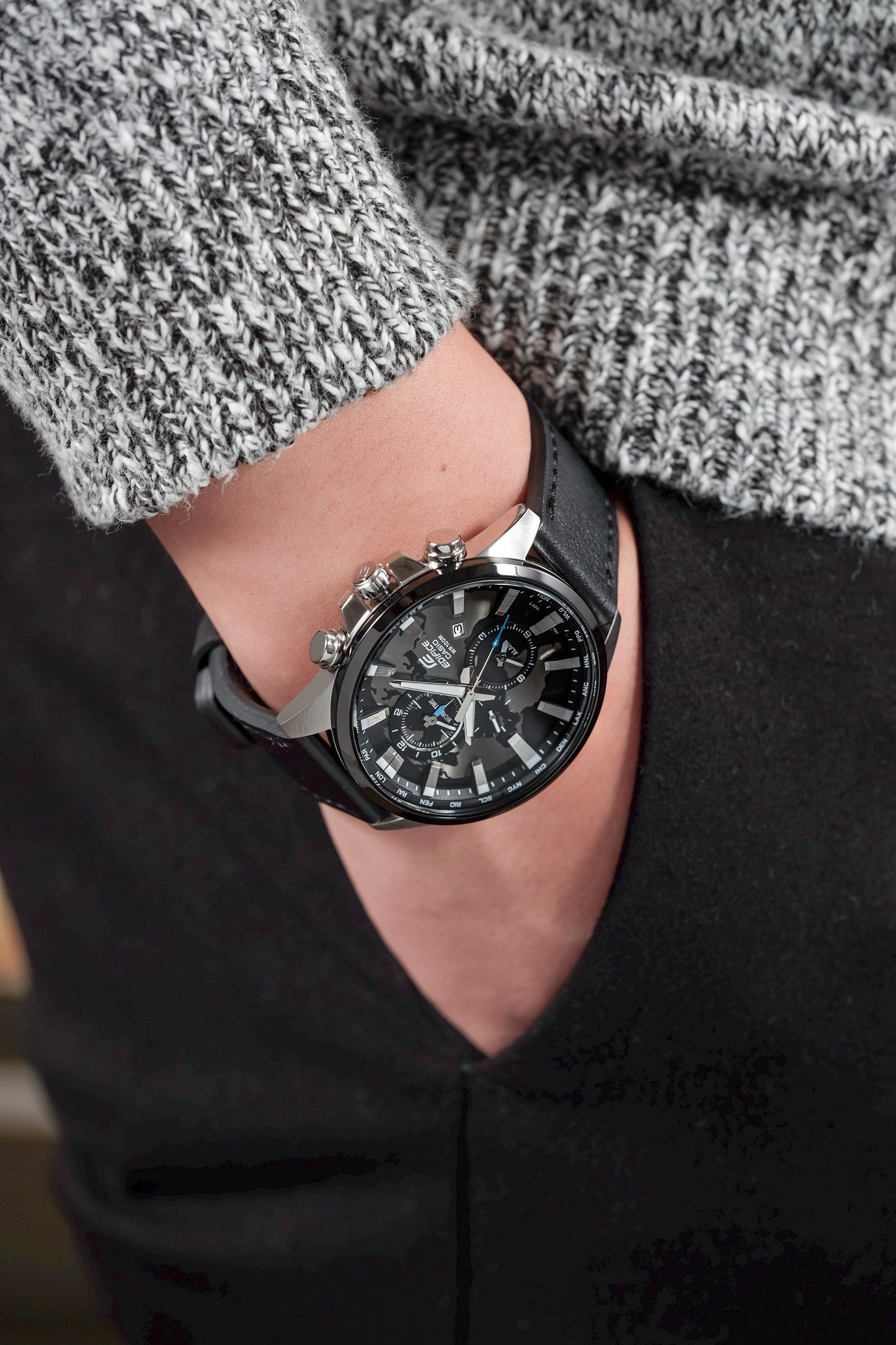 Casio Watch:Multi Hands EFR-303L-1AV