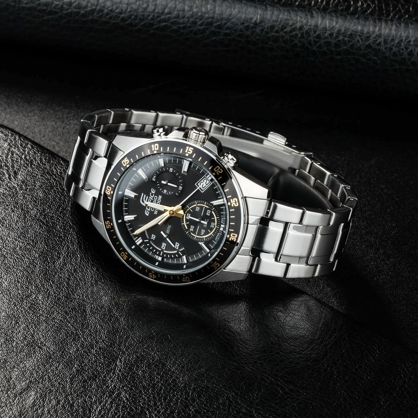 Casio Watch:Standard Chronograph EFV-540D-1A9V