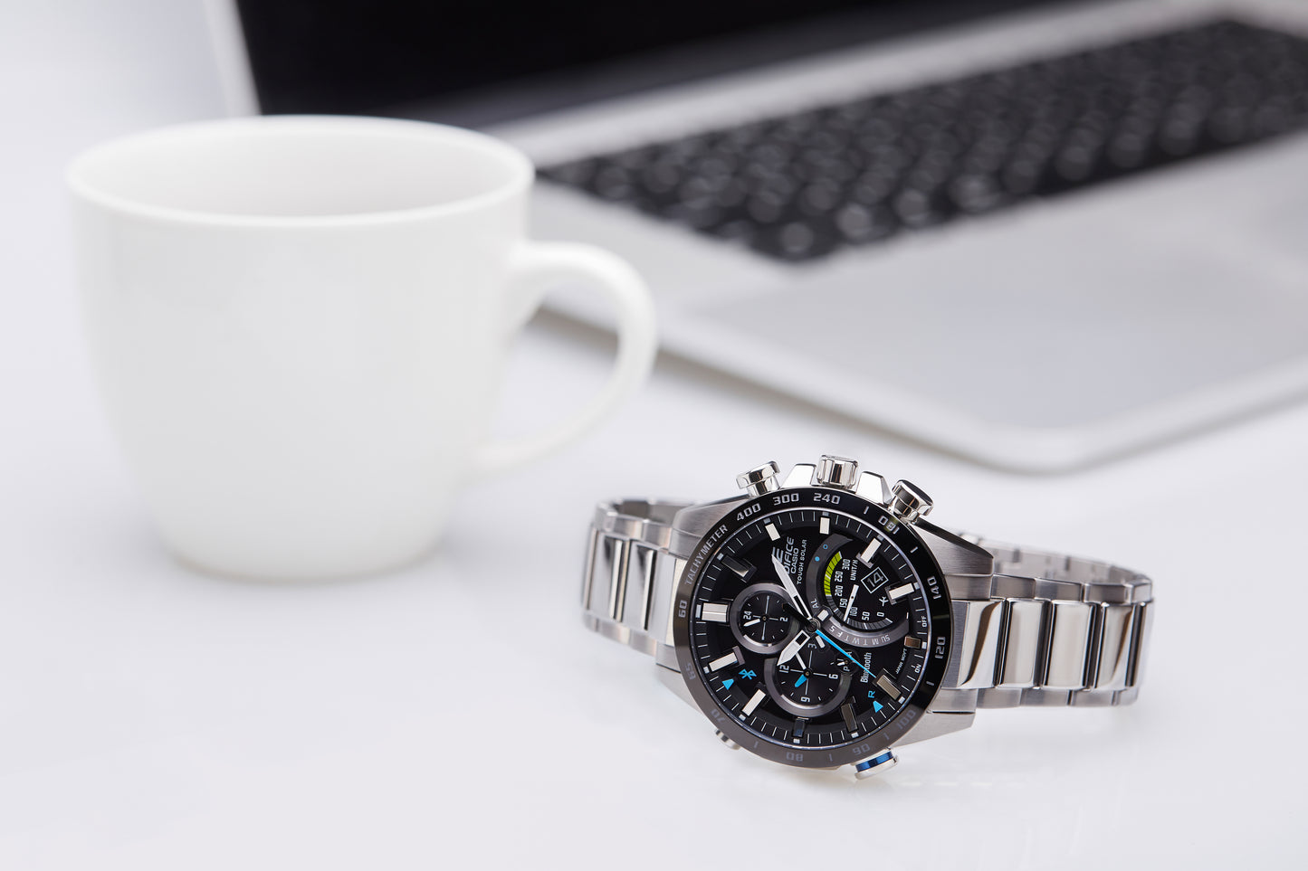Montre Casio : Smartphone Link Modèle EQB501XDB-1A