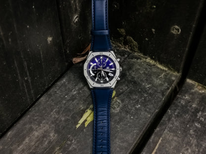 Montre Casio : Montre chronographe standard EFB-680L-2AV
