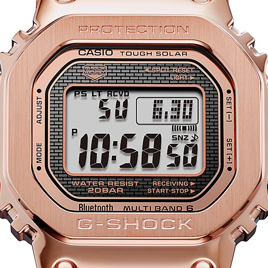 Casio watch:All-metal GMW-B5000 series GMW-B5000GD-4