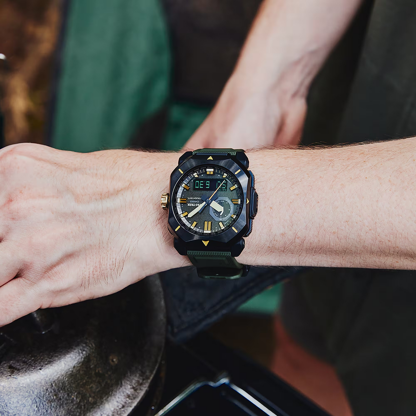 Casio watch:PRW-6900 Series PRW-6900Y-3