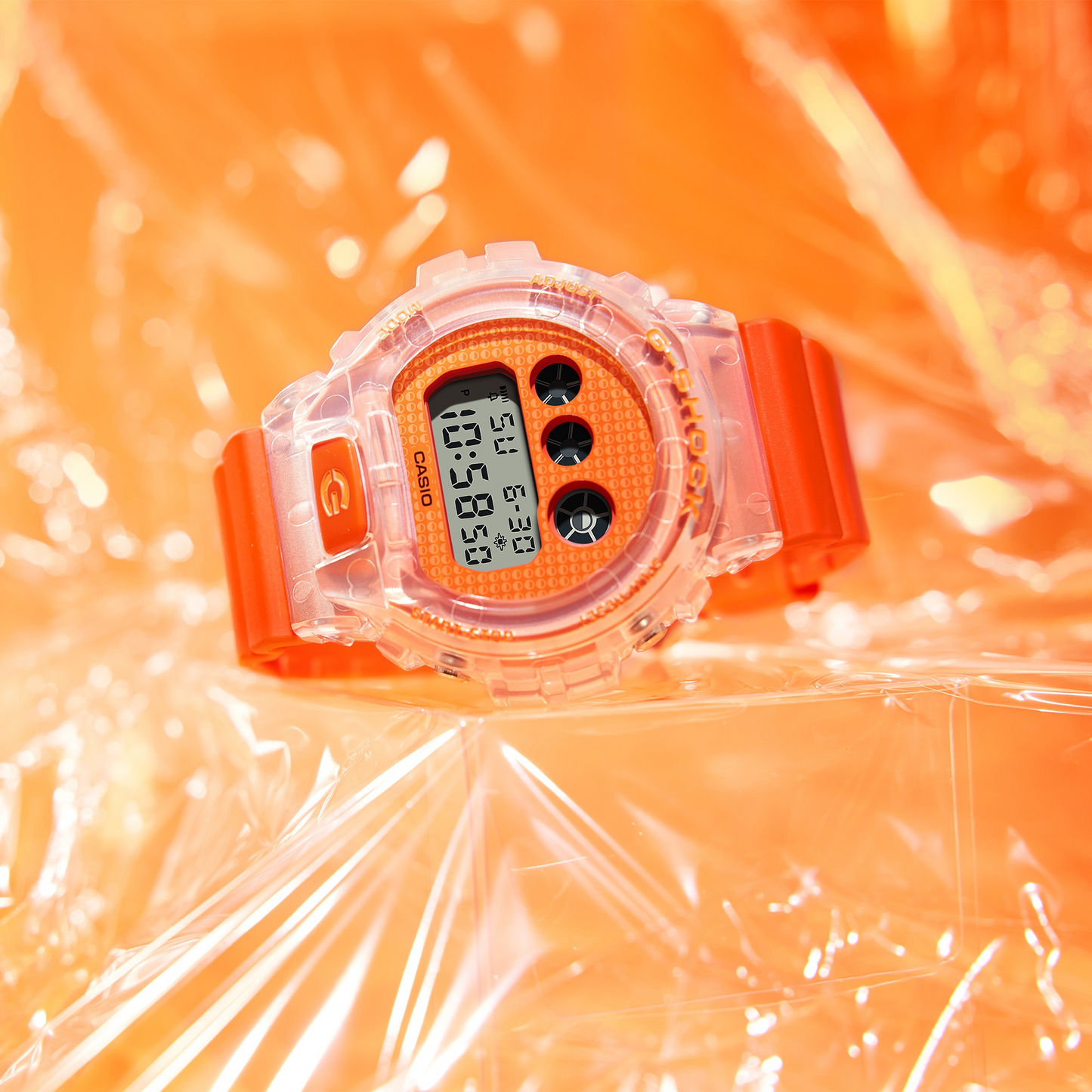 Casio Watch:DIGITAL 6900 SERIES DW-6900GL-4