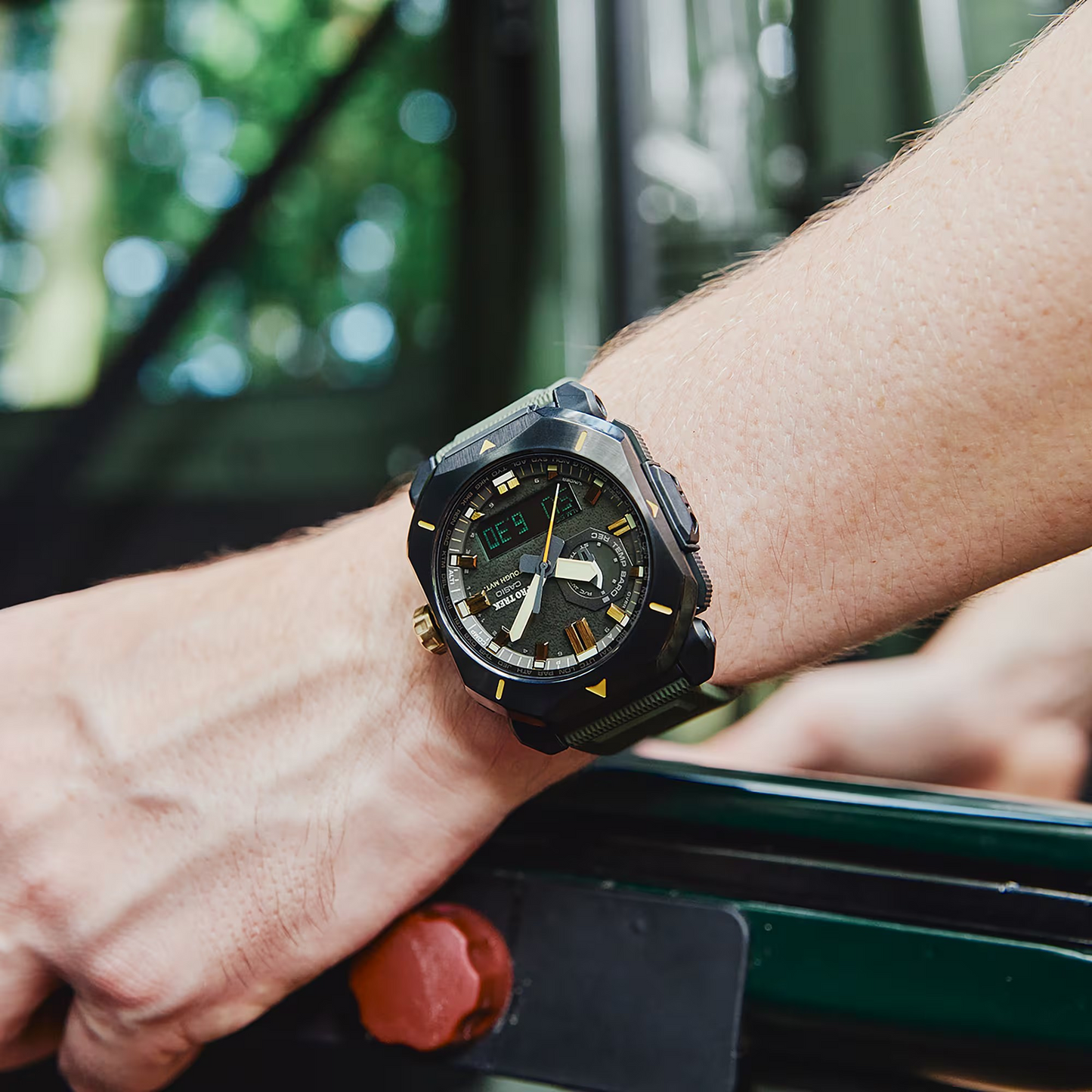 Casio watch:PRW-6900 Series PRW-6900Y-3